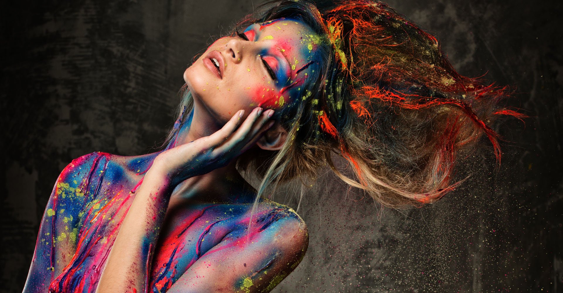 Carnaval Penteado Colorido